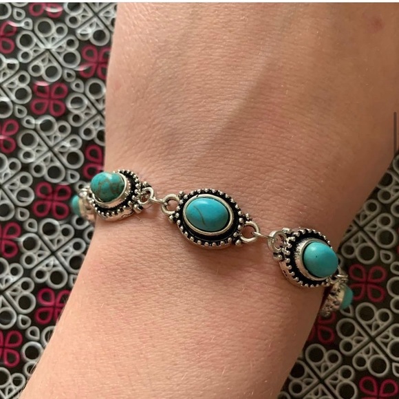 Bracelet - Picture 2 of 2